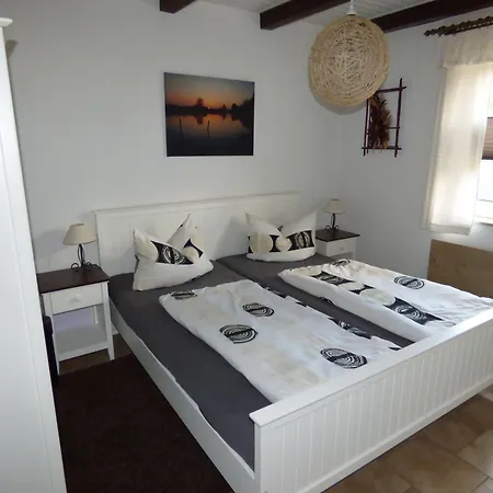 Holiday home Ferienhaus-natur-erholung-pur-mecklenburgische-seenplatte-zwischen-mueritz-und-ostsee *