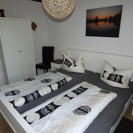 Erholung Pur - Mecklenburgische Seenplatte - Zwischen Müritz Und Ostsee Ferienhaus