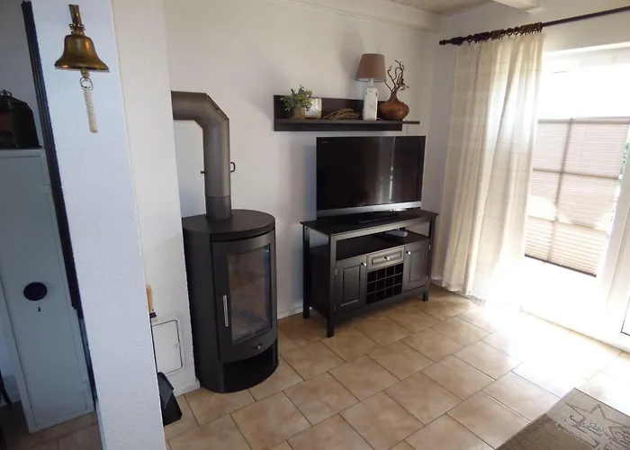 Ferienhaus-natur-erholung-pur-mecklenburgische-seenplatte-zwischen-mueritz-und-ostsee Vakantiehuis Dargun