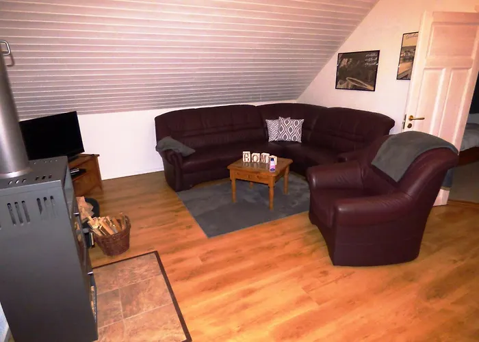 Ferienhaus-natur-erholung-pur-mecklenburgische-seenplatte-zwischen-mueritz-und-ostsee Vakantiehuis *